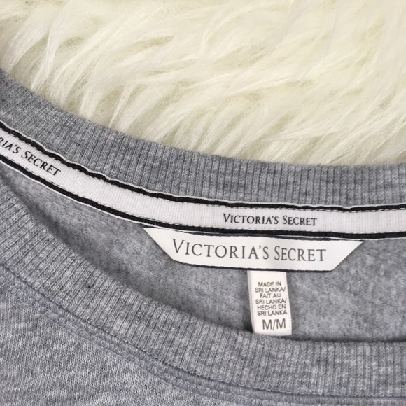 Victoria’s Secret Crew Neck Color block Pullover - Picture 3 of 7
